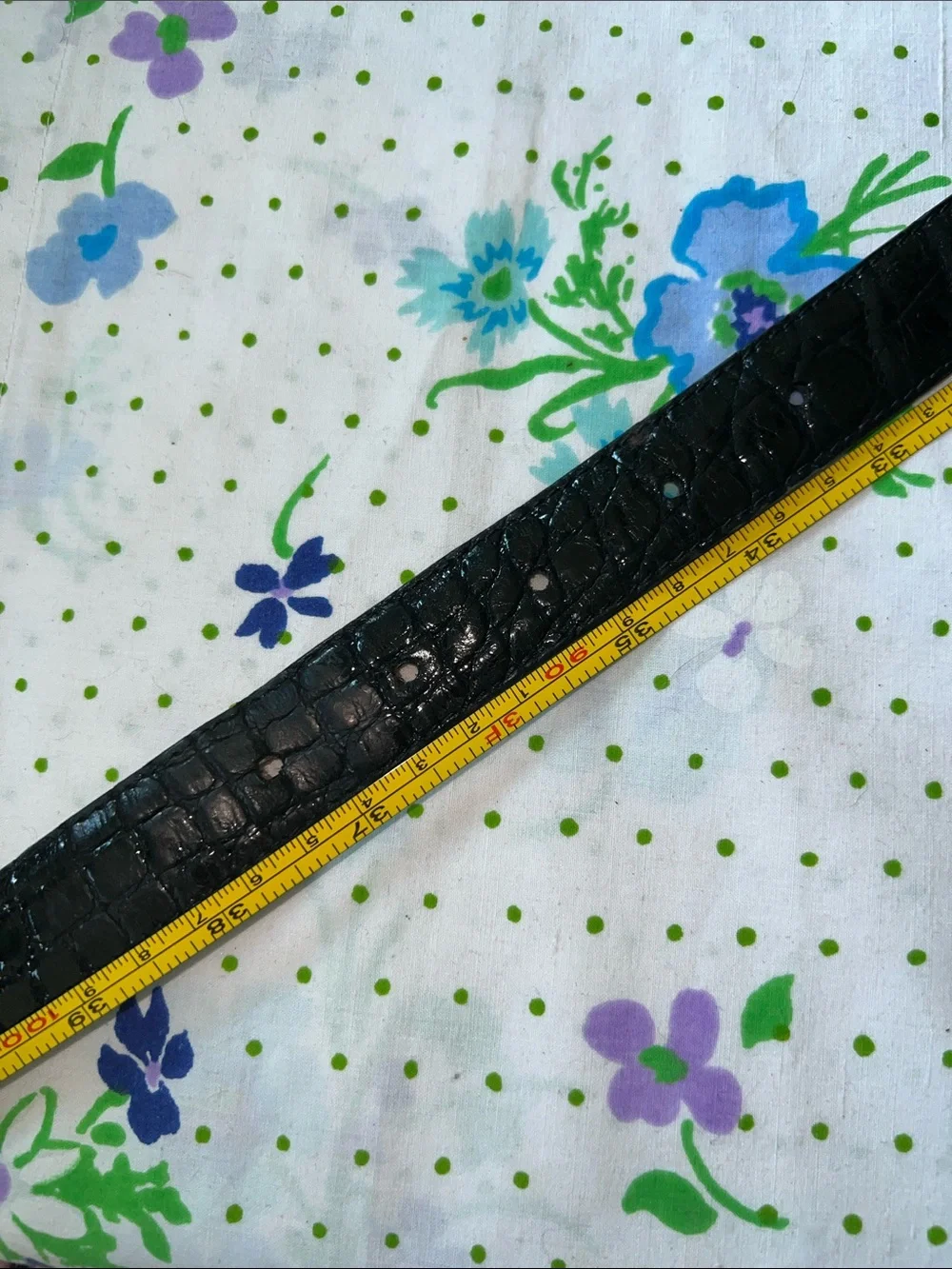 Vintage Saks Fifth Avenue Caiman Croc Belt - 36 Black Unisex